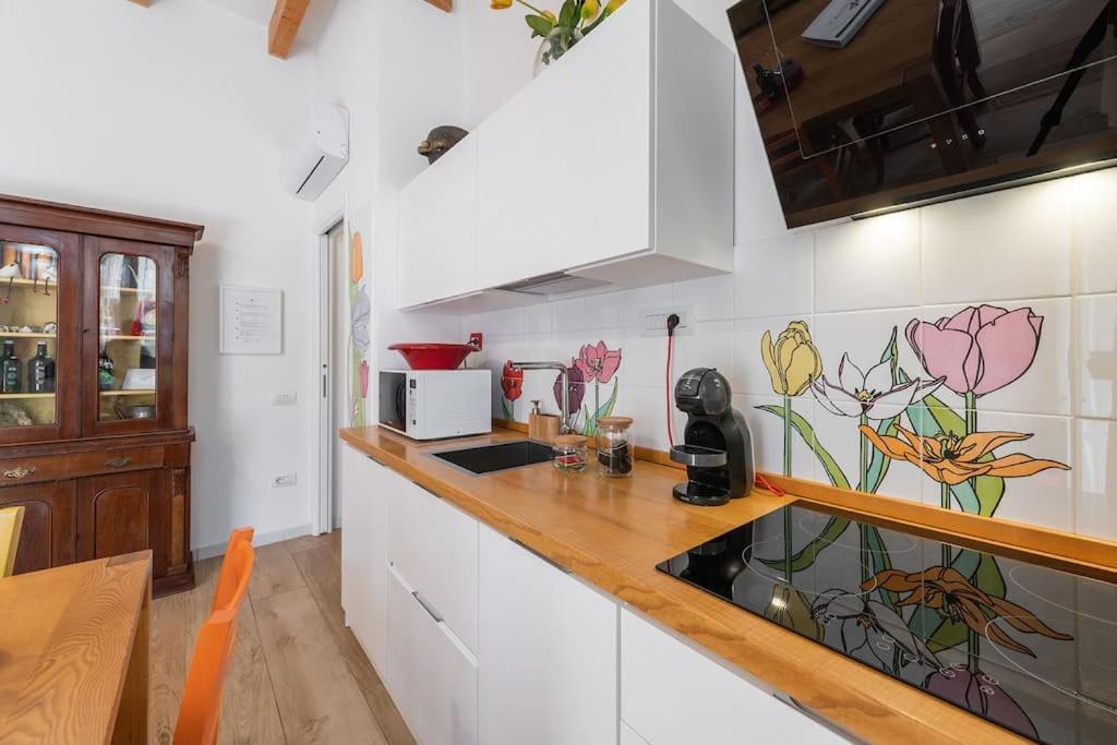 Apartament Charming House Con Doccia Sensoriale E Cortile Interno - Centro Storico Cagliari Zewnętrze zdjęcie