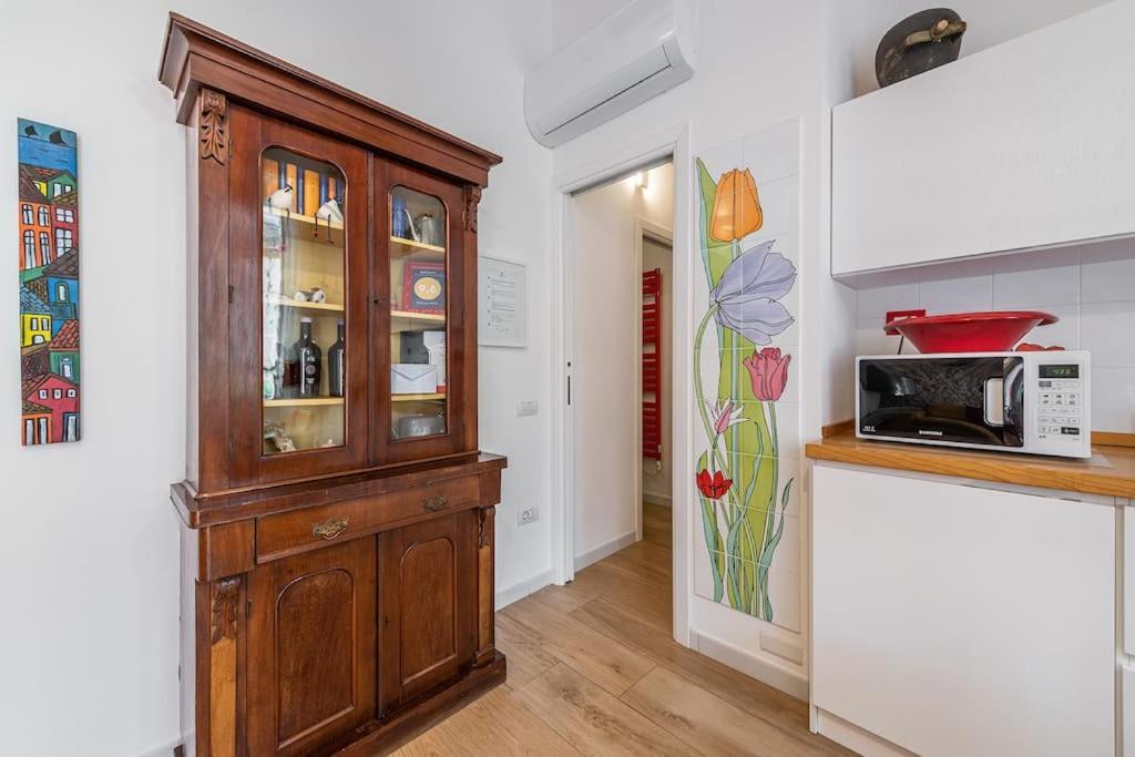 Apartament Charming House Con Doccia Sensoriale E Cortile Interno - Centro Storico Cagliari Zewnętrze zdjęcie