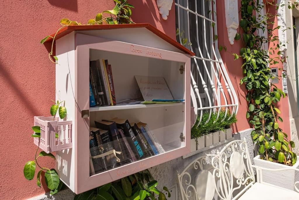 Apartament Charming House Con Doccia Sensoriale E Cortile Interno - Centro Storico Cagliari Zewnętrze zdjęcie